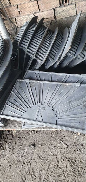 Изработвам и отливам изделия от чугун, алуминий и бронз по индивидуална поръчка на клиента.