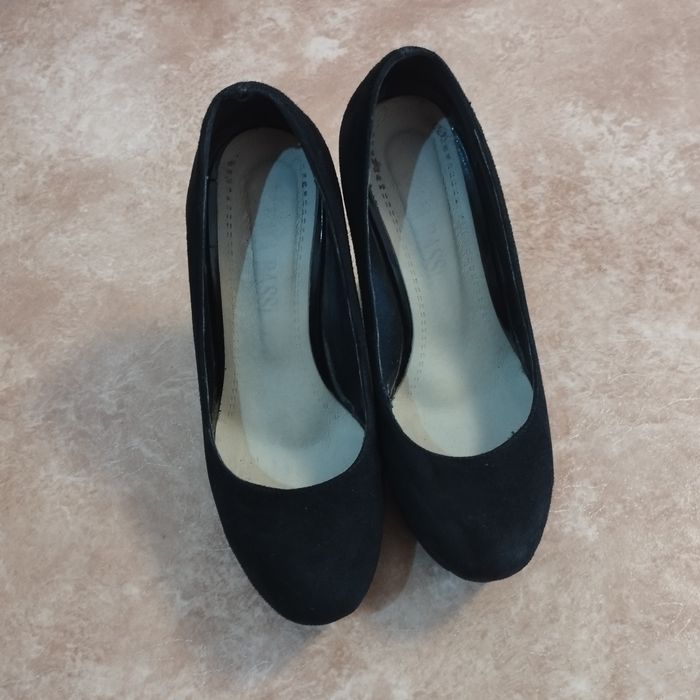 Продам зимние сапоги, разную обувь