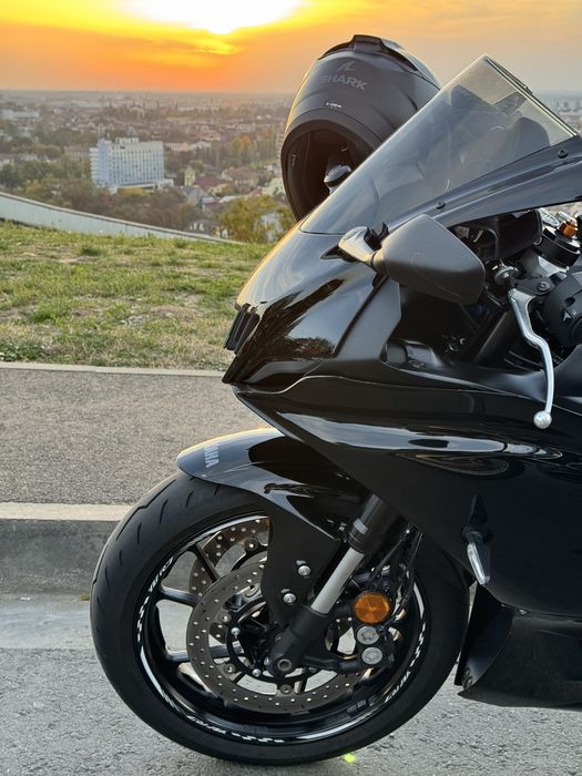 Vand Yamaha R7 2023 - pret negociabil