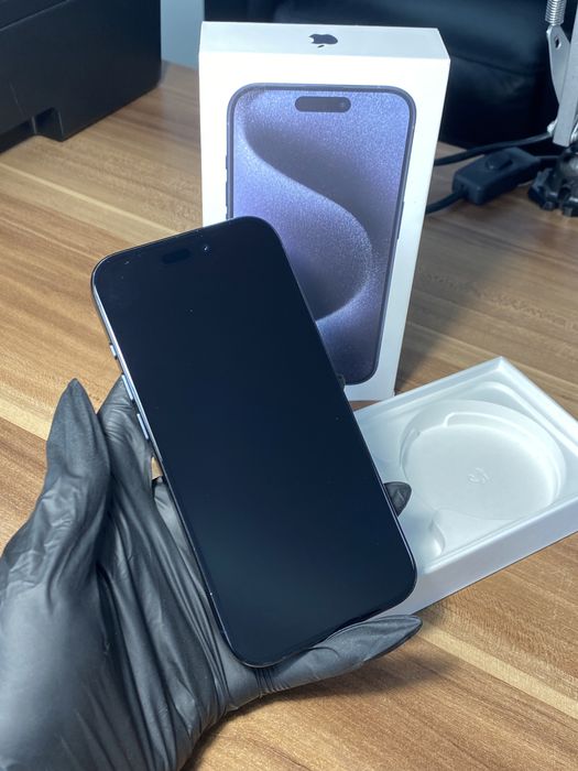 iPhone 15 Pro• 128 GB • Blue Titanium
