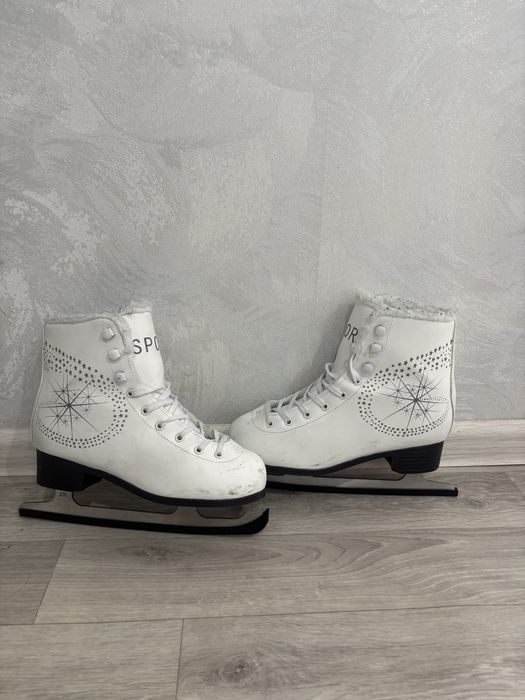 Коньки 36-37 размер цена 13 тыс