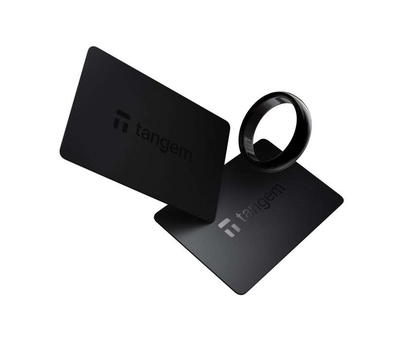 Хардуерен крипто портфейл Tangem Ring