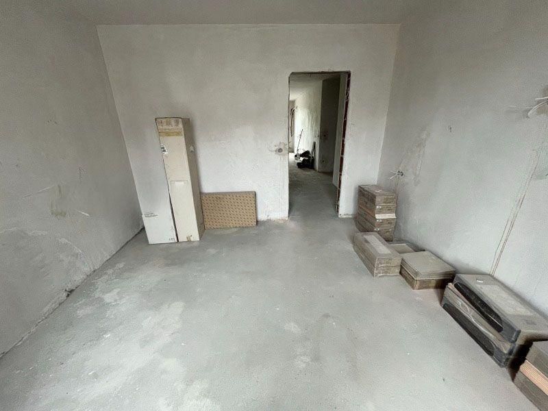 Продава се Двустаен апартамент в София, Малинова долина - 110 кв.м за 1300 €/кв.м - Снимка #1