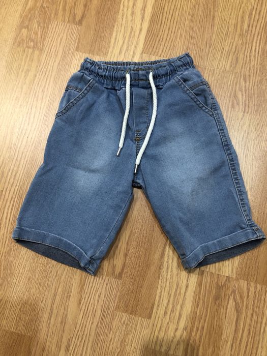 Продам рубашки,брюки и шорты