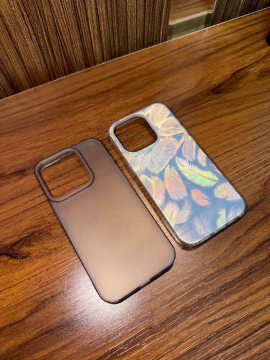 продаются б/у чехлы на 14про и 15про