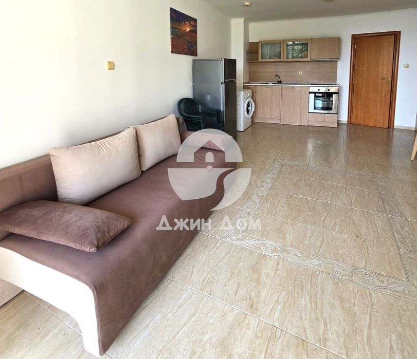 Продава се Двустаен апартамент в Свети Влас - 67 кв.м за 723 €/кв.м - Снимка #1