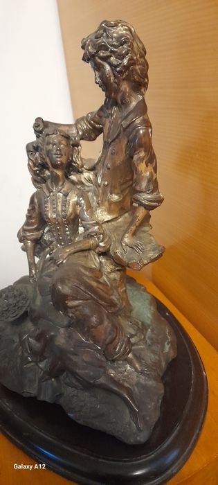 „Îndrăgostiții”. Semnata. A(Auro). Belcari.