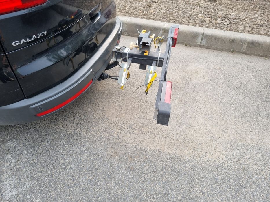 Suport pentru 2 biciclete pe carlig auto