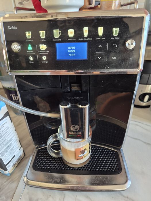Vand espresor cafea Saeco Xelsis