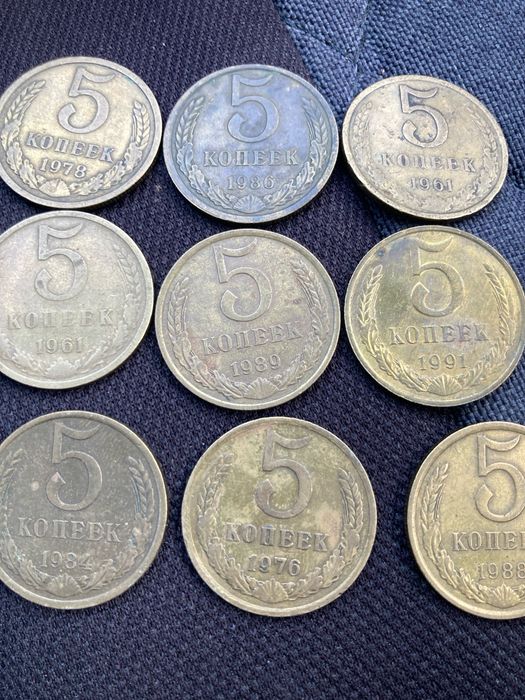 Savet tangalar sotiladi qiziqganla bosa aloqaga chiqila