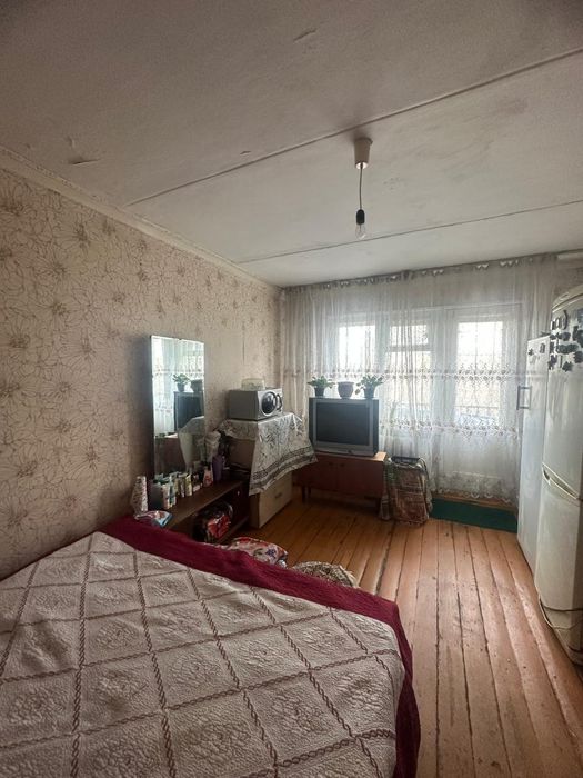 Продам трёх комнатную квартиру