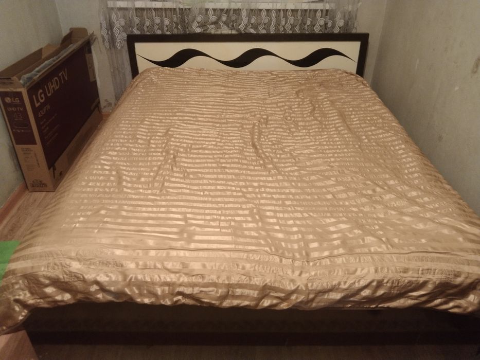 Мебель кровать 2 спалка и комод