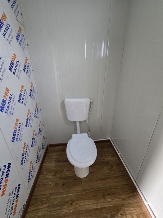 Vand container modular cu grup sanitar