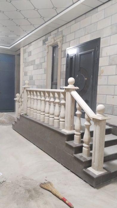 Установка гранит травертин