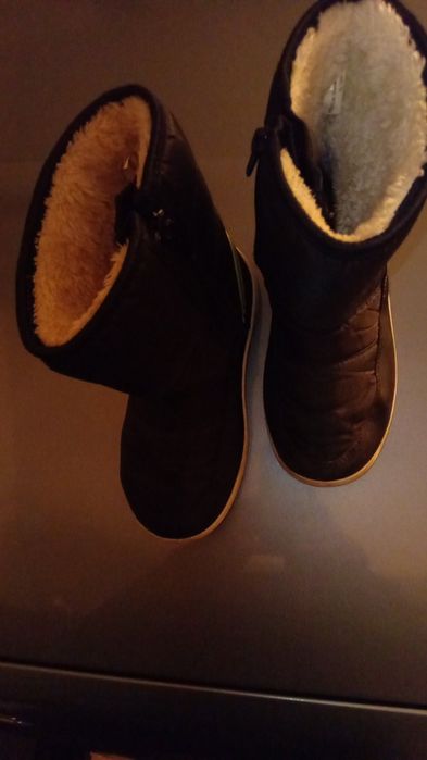 Детски ботуши No 28. Ползвани един сезон.  Запазени.  Изгпдно!