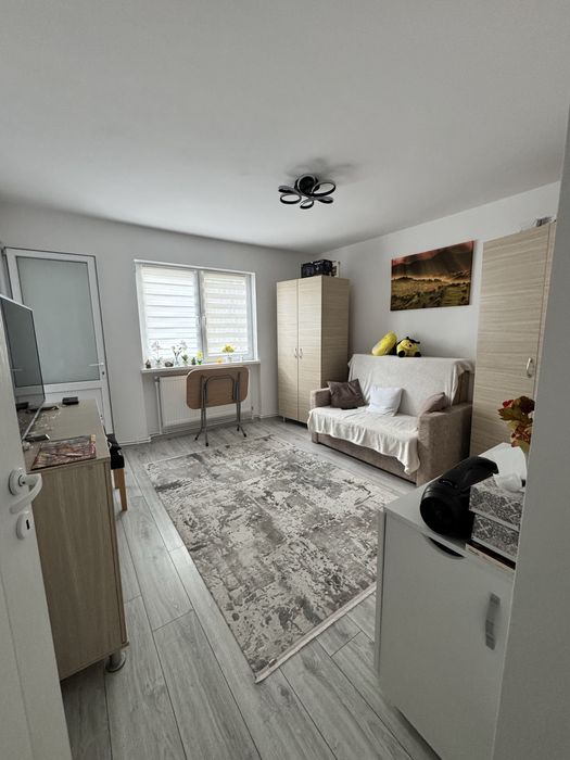 Vand apartament 2 camere