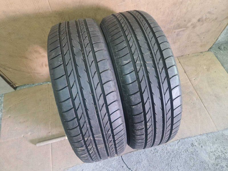 2 Yokohama R17 225/60
летни гуми
DOT1721