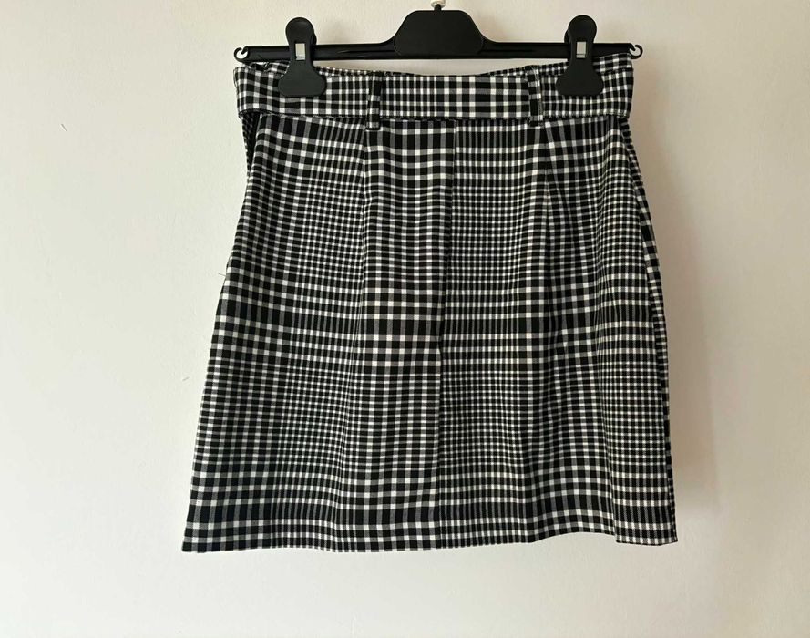 Дамска къса пола