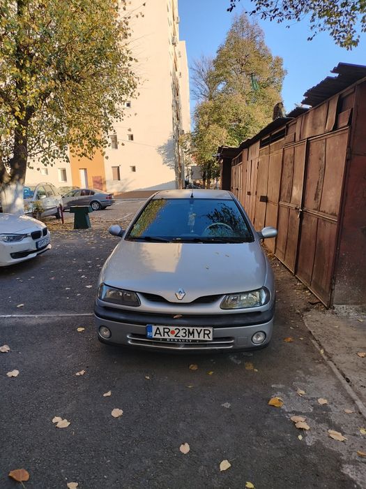 Renault Laguna  1.6/16v
