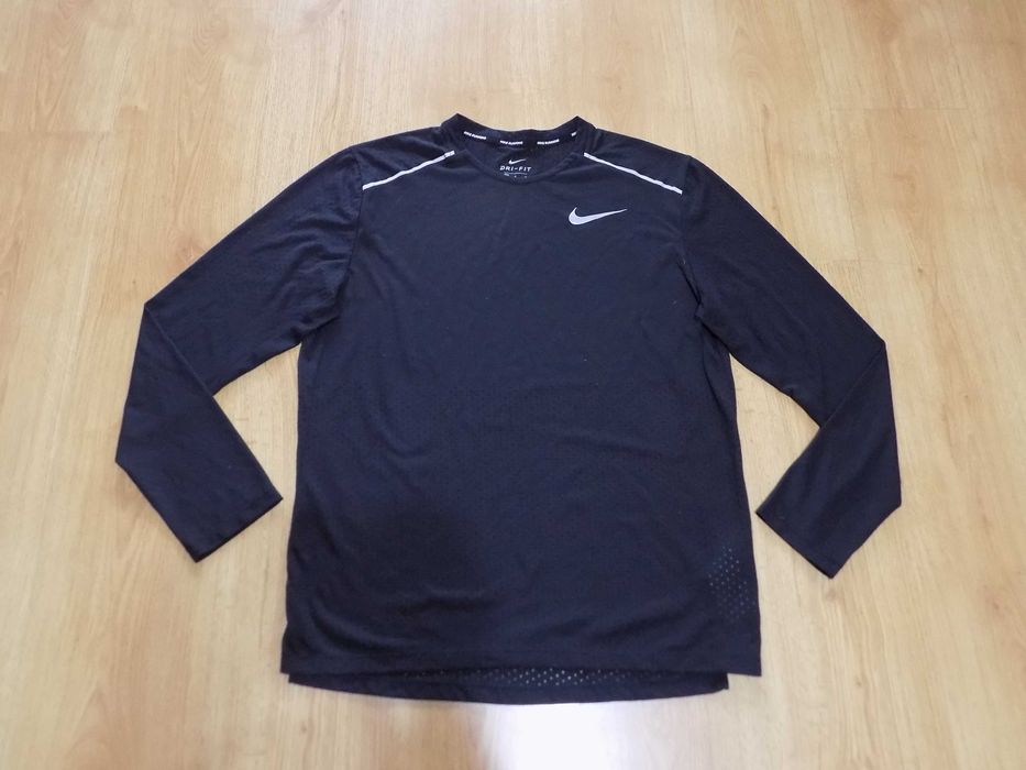 Тениска nike/under armour потник блуза оригинал спорт фитнес мъжка M/L