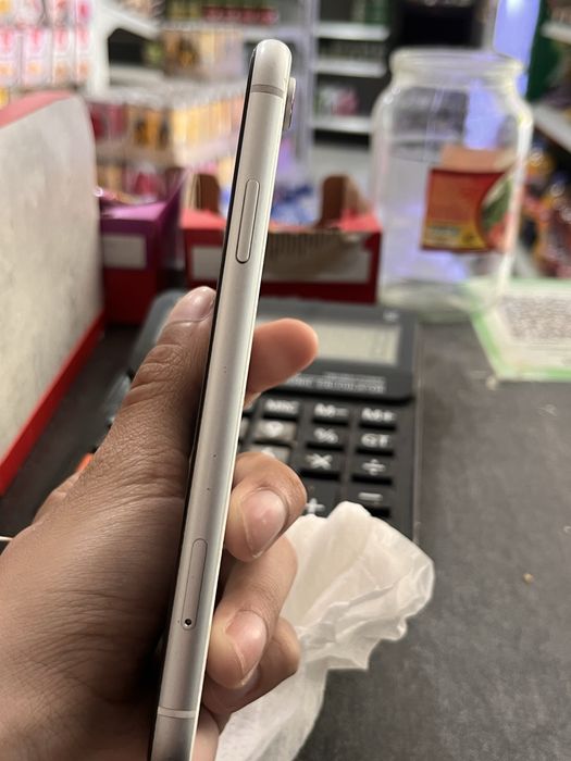 Iphone xr, bez imeyka