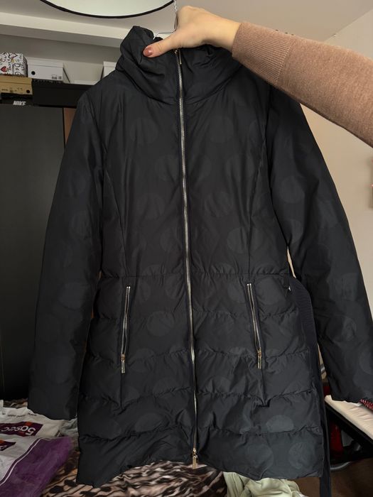 Дамско оригинално яке Boss