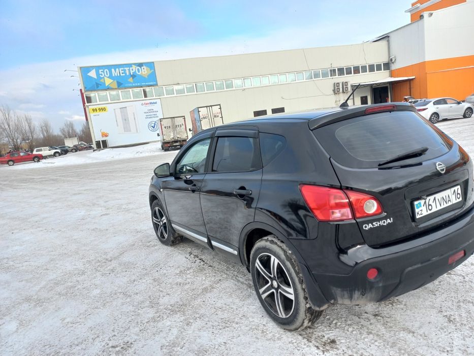 Автомобиль Ниссан Кашкай