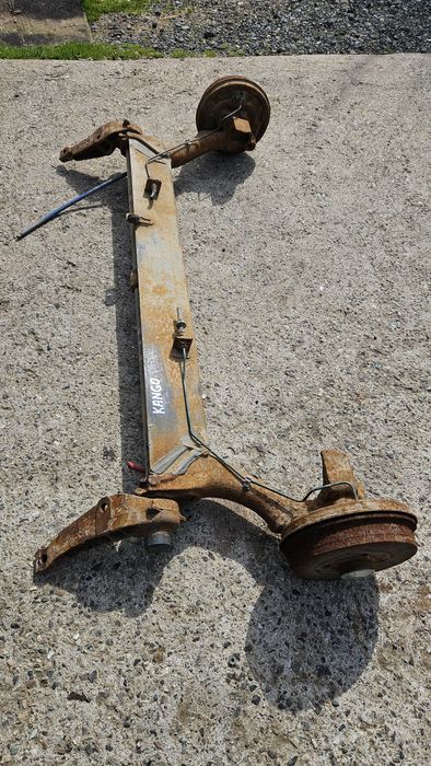 Заден мост(торсион)за Рено Канго 1997-2007г.