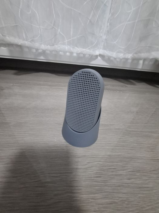 Boxa portabila cu suport