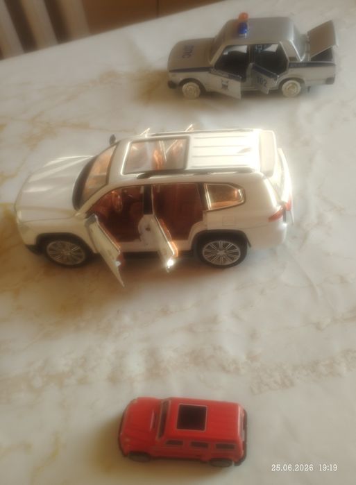 Игрушки, автомобили, модельные