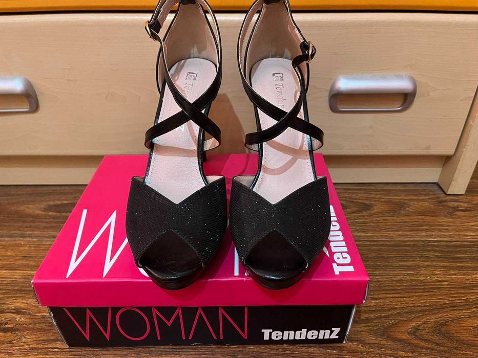 Официални обувки