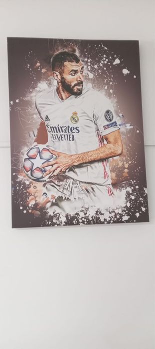 Картины с бойцами и футболистами