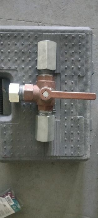 Краны трёхходовые D25