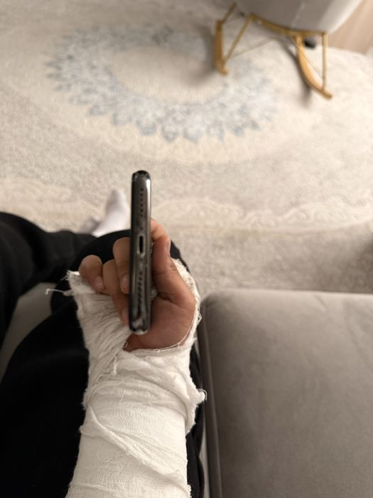 Iphone x 64 срочно