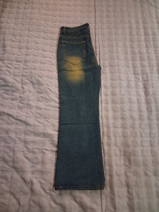 Модные джинсы y2k расклешенные