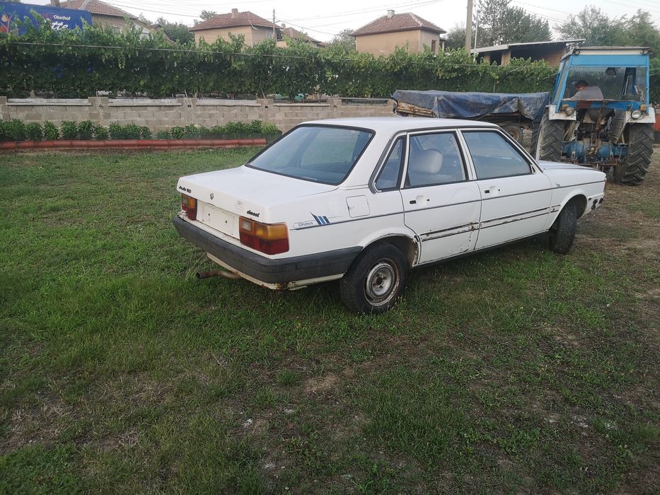 Audi 80 B2 на части
