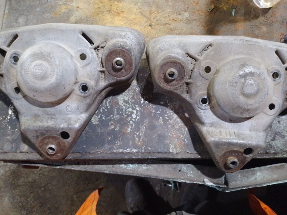 Автозапчасти на ауди.