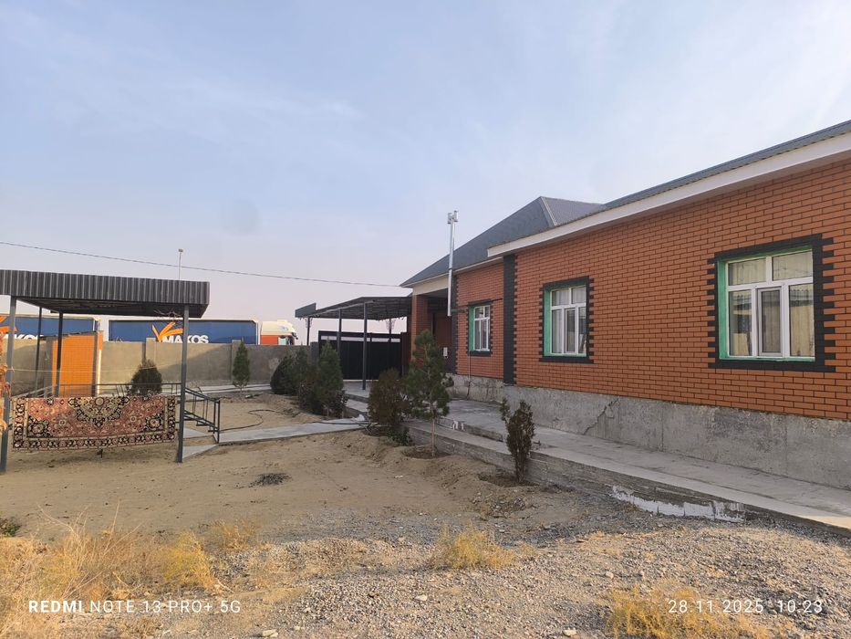 Үй сатылады барлық жағдайымен