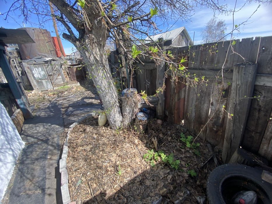 Продается дача , в Районе Сортировки Общество ромашка