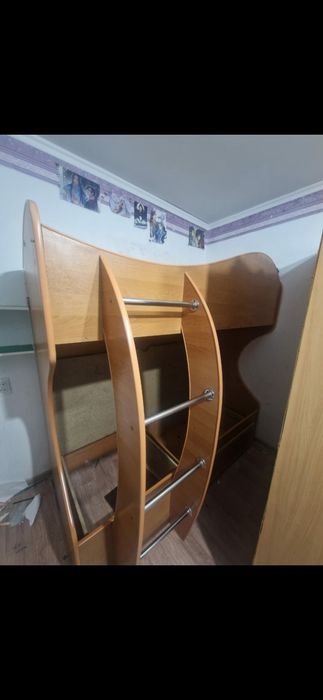двухярусный кровать