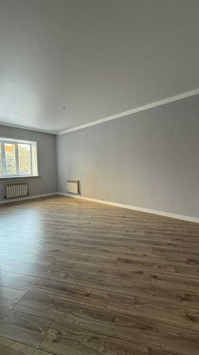 Продам  4х комнатную квартиру