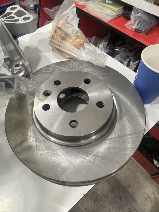 Monza Oporniy disk