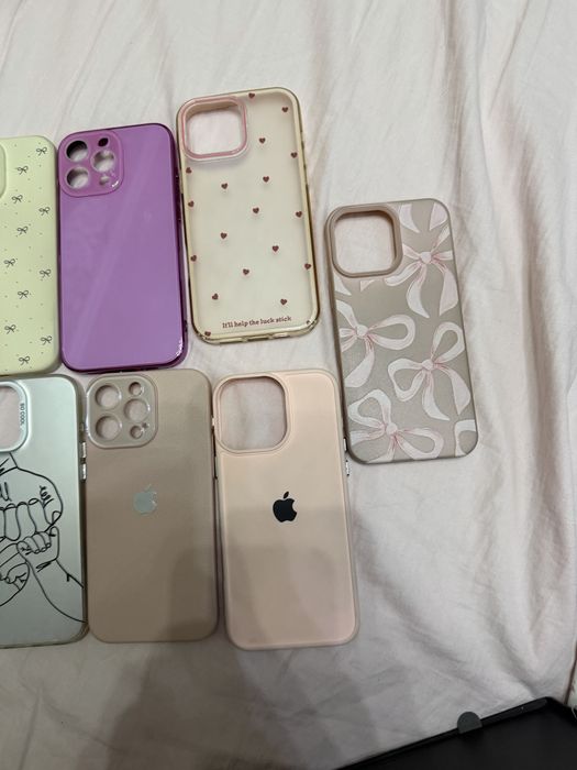 Чехлы на iphone 16 pro max
