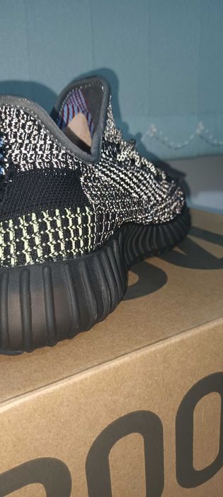 Yeezy Boost 350 v2 Yecheil Reflective