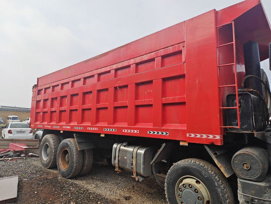 HOWOni kuzufi silindri kanmplekt sotiladi srochni