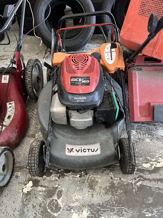 Masina de tuns gazon Honda