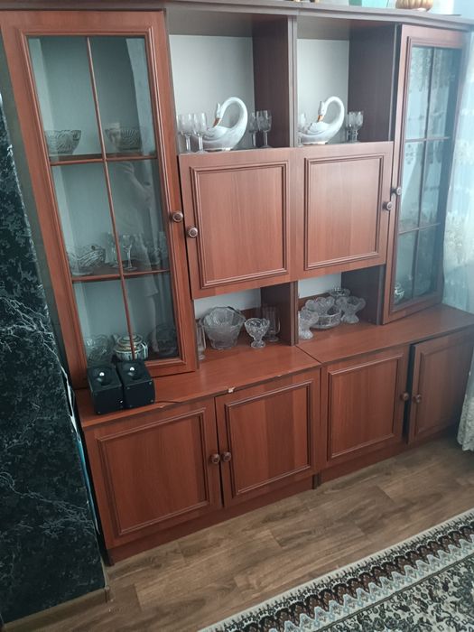 Продается стенка для зала