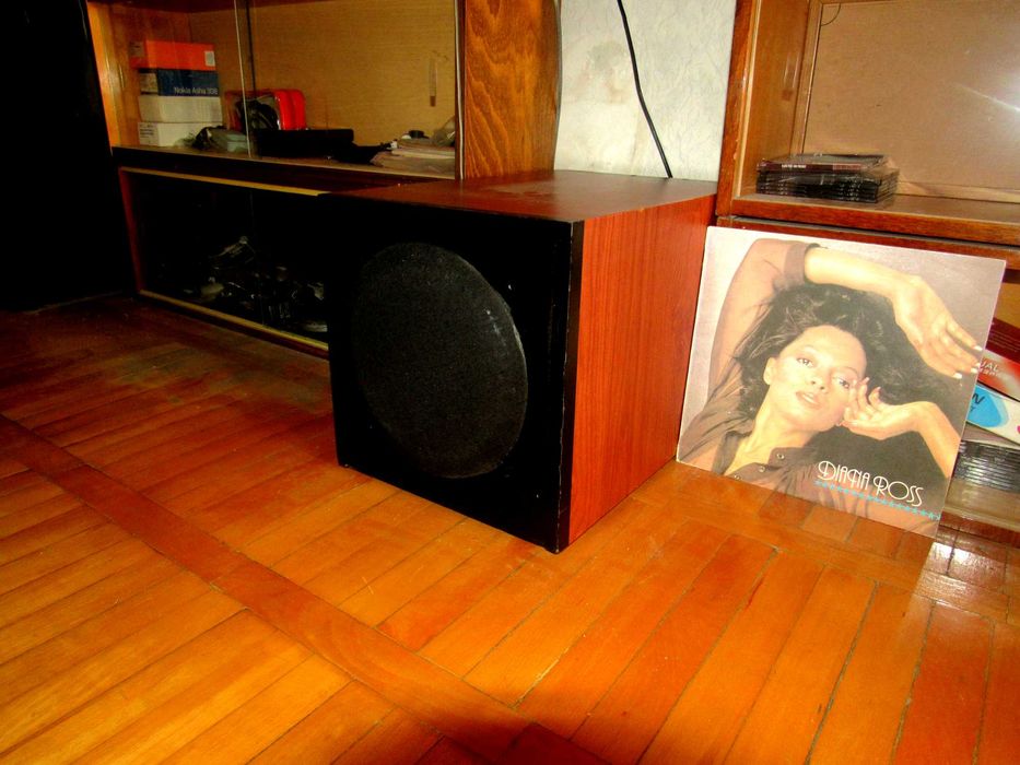 Гибридный, ламповый усилитель «Nobsound», колонки «Sanyo», сабвуфер