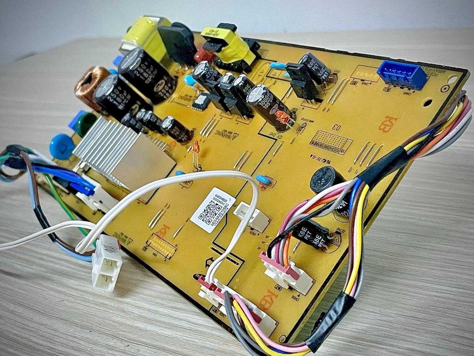 Placa electronica inverter combina frigorifica Samsung DA9201098C/ R19
