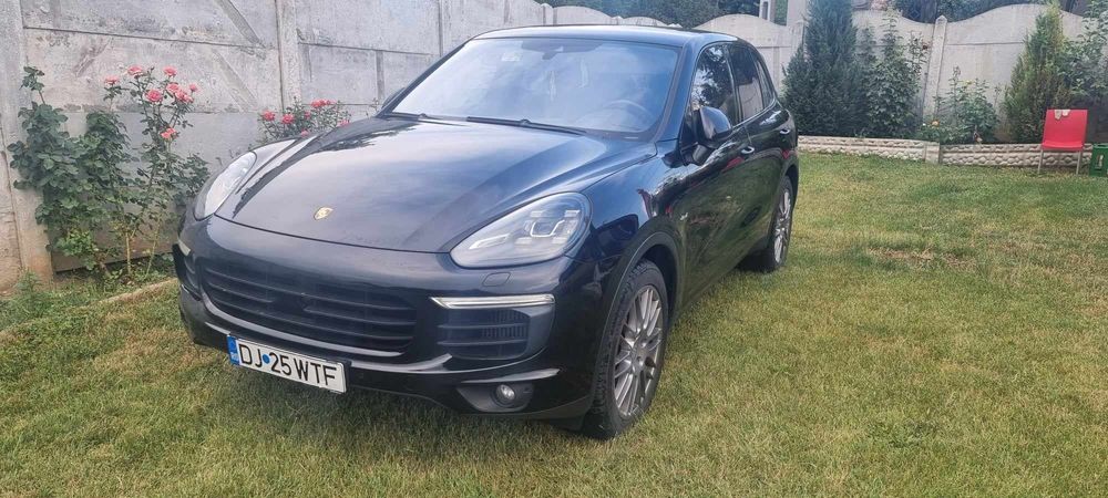 Porsche cayenne 3.0 262 cp